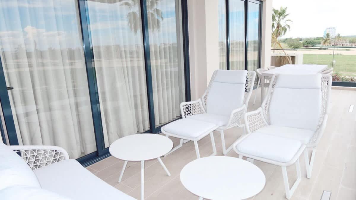 6944449afcb6fe3e7c3fc31e