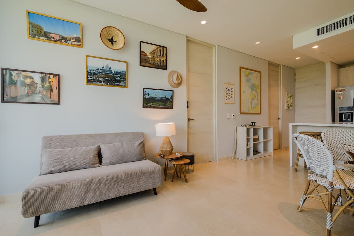 6944449cfcb6fe3e7c3fc34c