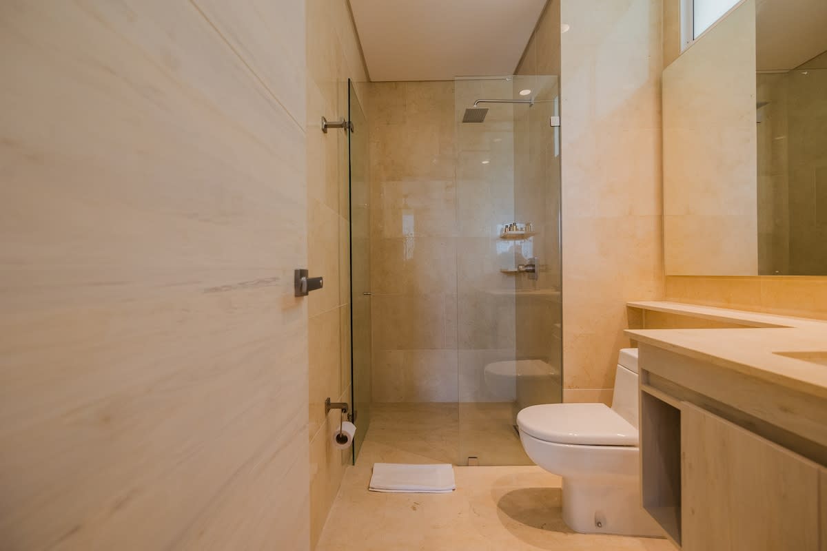 6944449dfcb6fe3e7c3fc35a