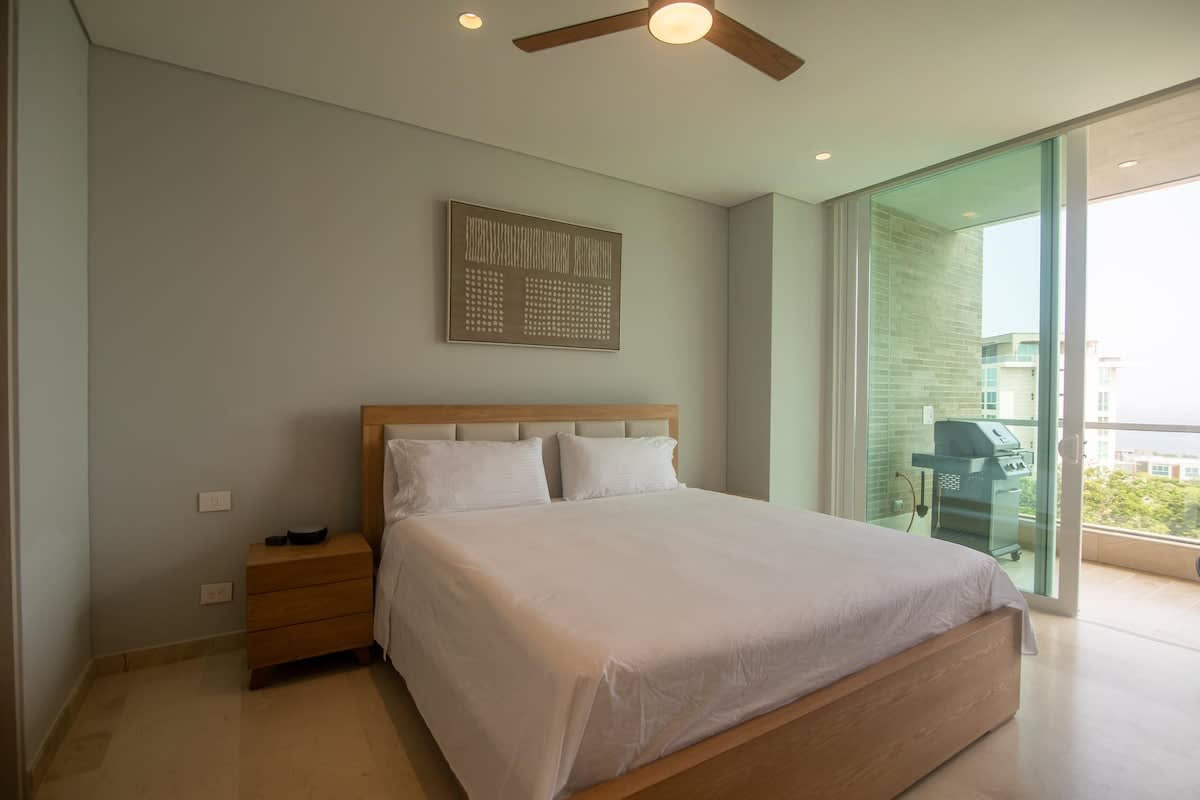 694aff219ffb66b812e20d71