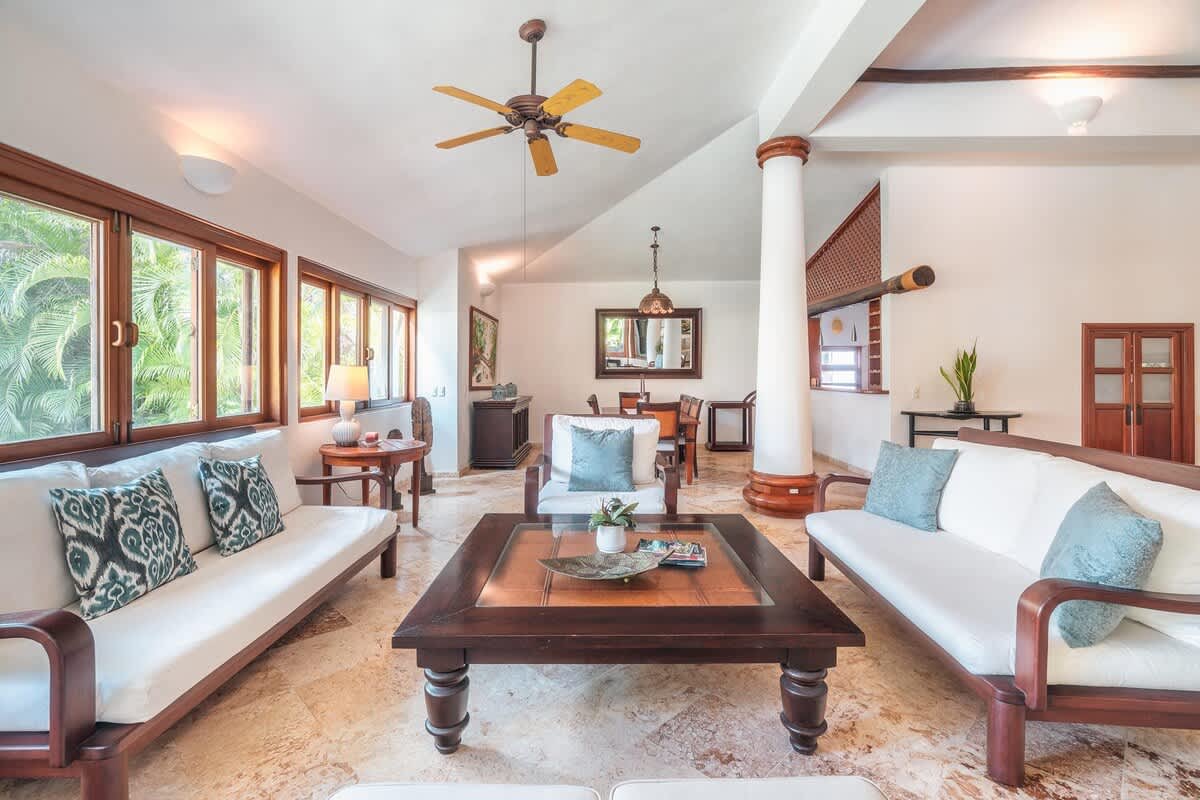 698e2ff8fe0756b4c4ac8ac0