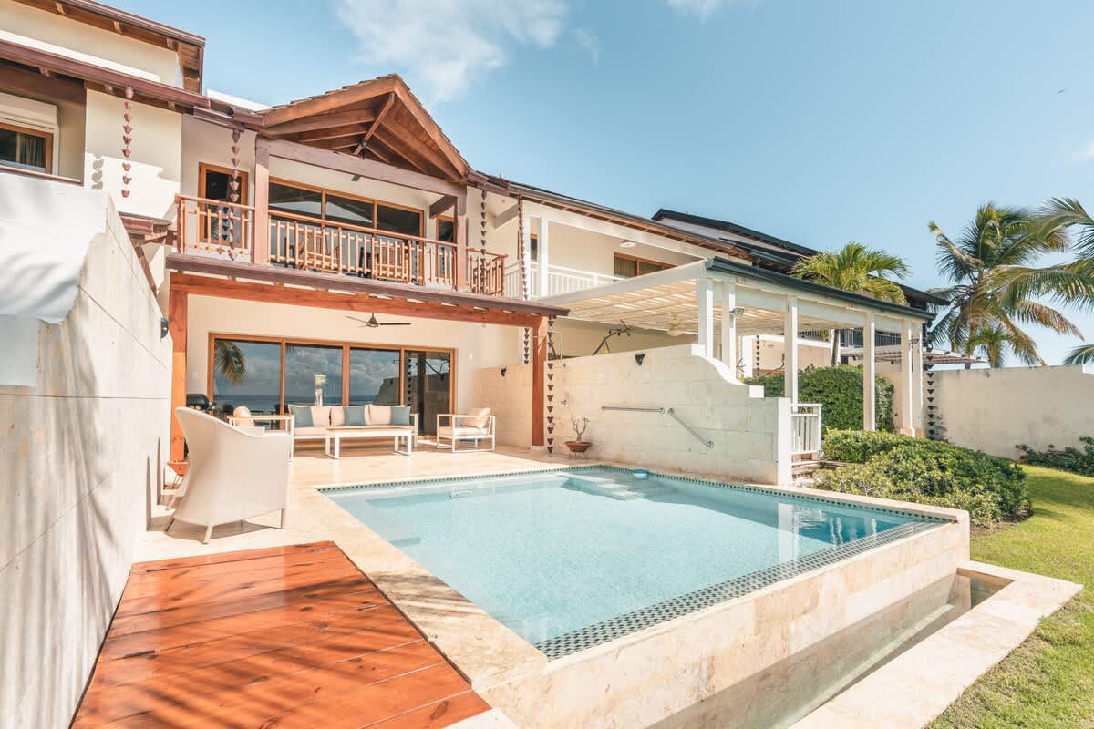 694aff9a98ade2a2e85a0143