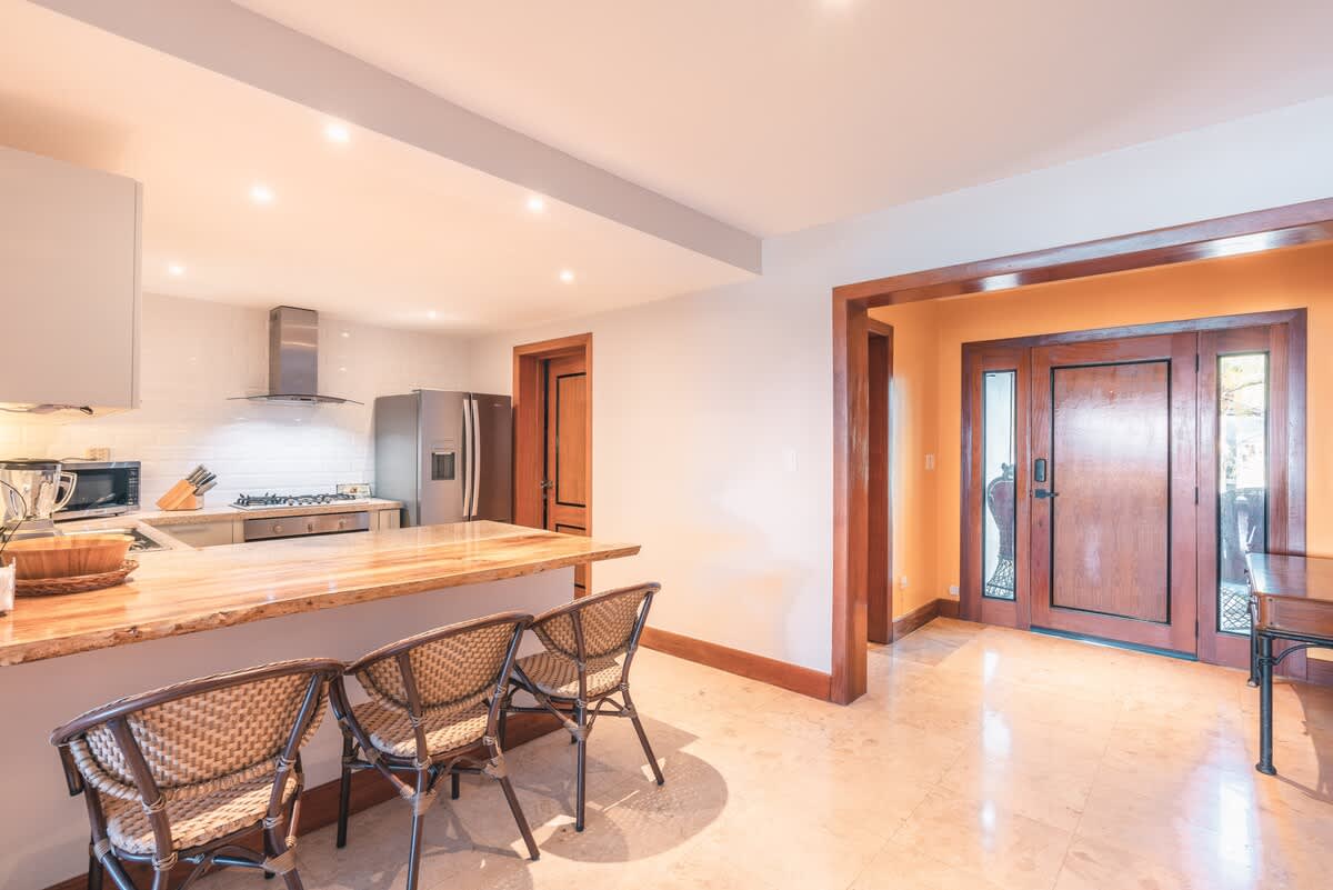 694aff9a98ade2a2e85a014b