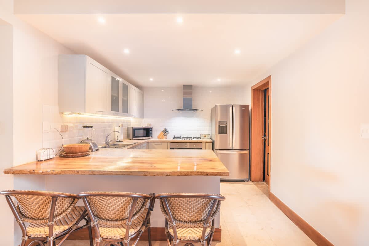 694aff9a98ade2a2e85a013d