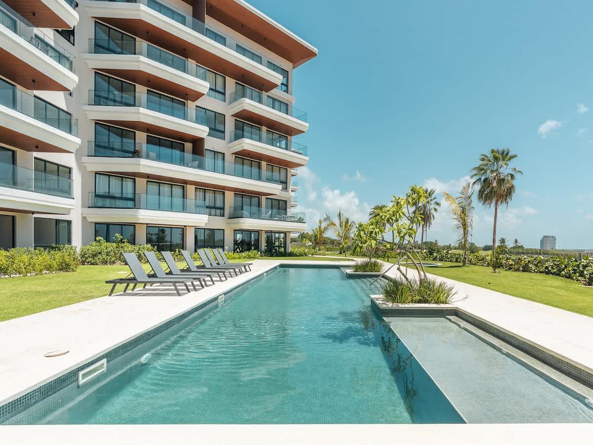 69444460fcb6fe3e7c3fc0dc