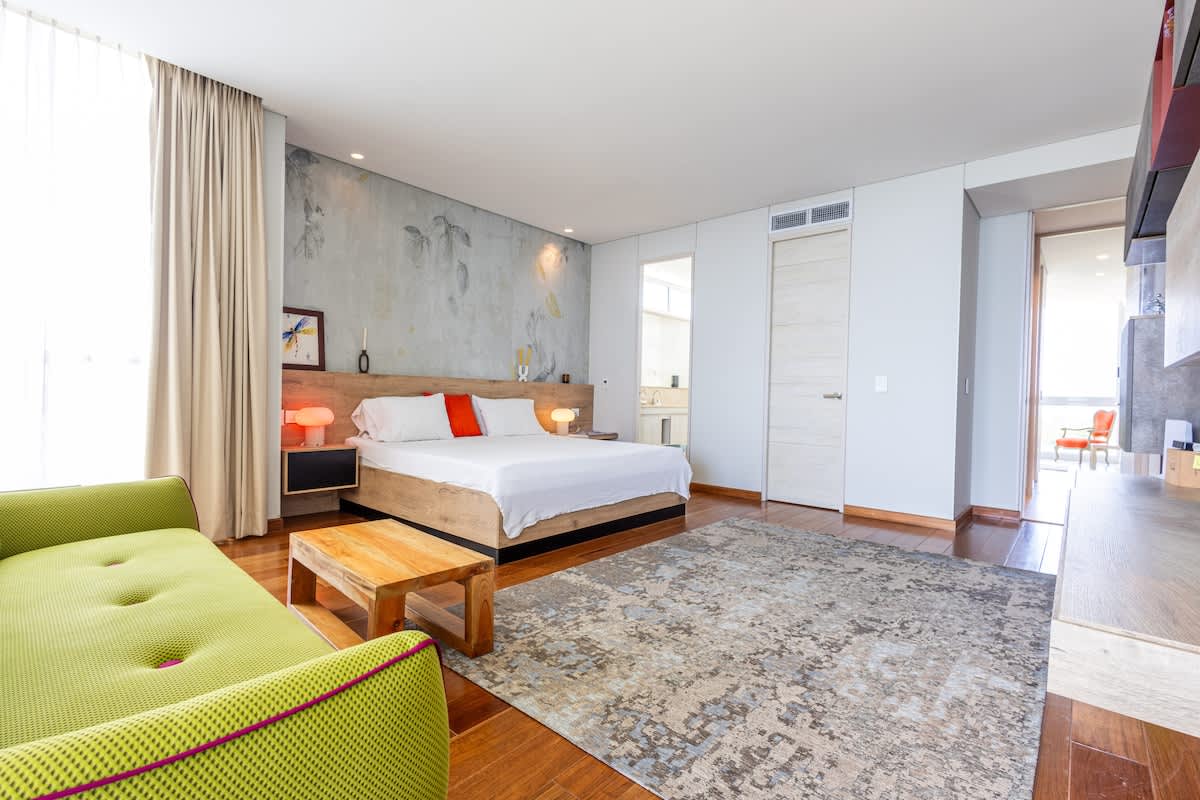 698e3010fe0756b4c4ac8b51