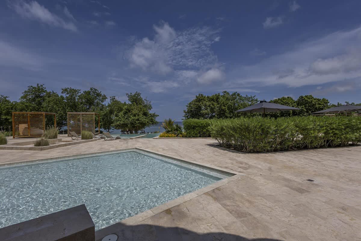 698e3012fe0756b4c4ac8b75