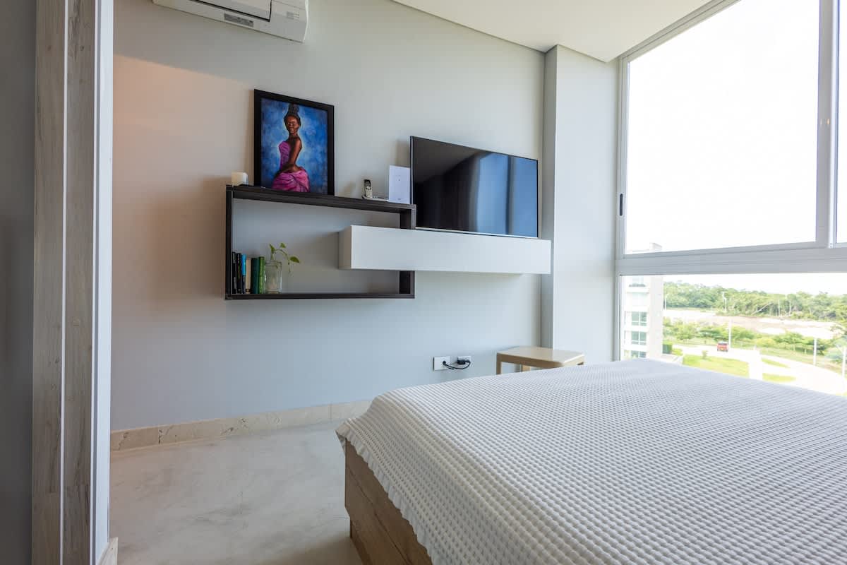 698e300cfe0756b4c4ac8b12