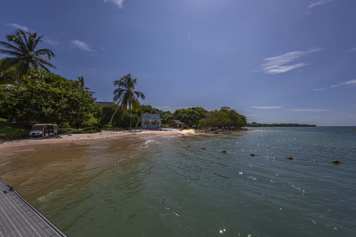 698e3012fe0756b4c4ac8b7b