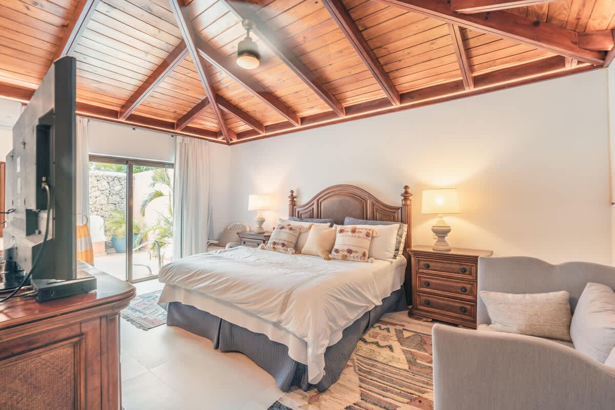 6944436a914dba2e072f7619