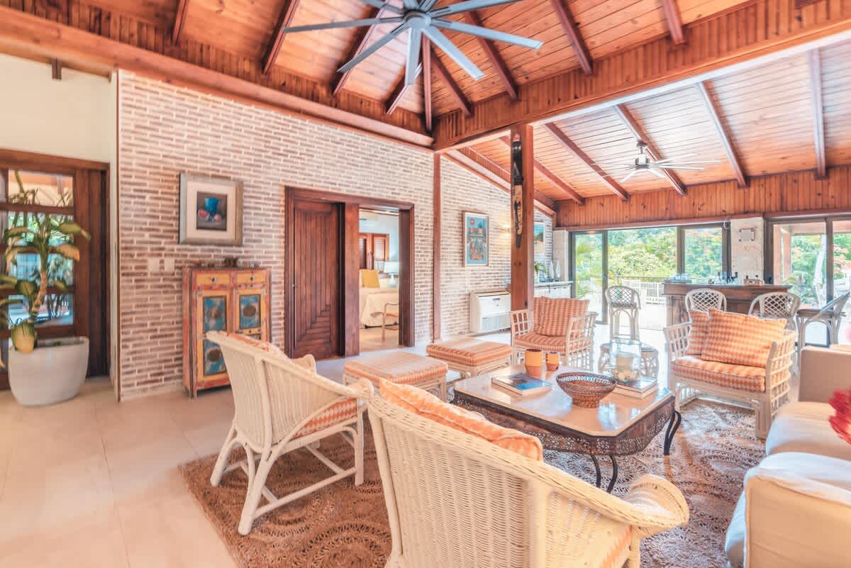 69444368914dba2e072f75ce