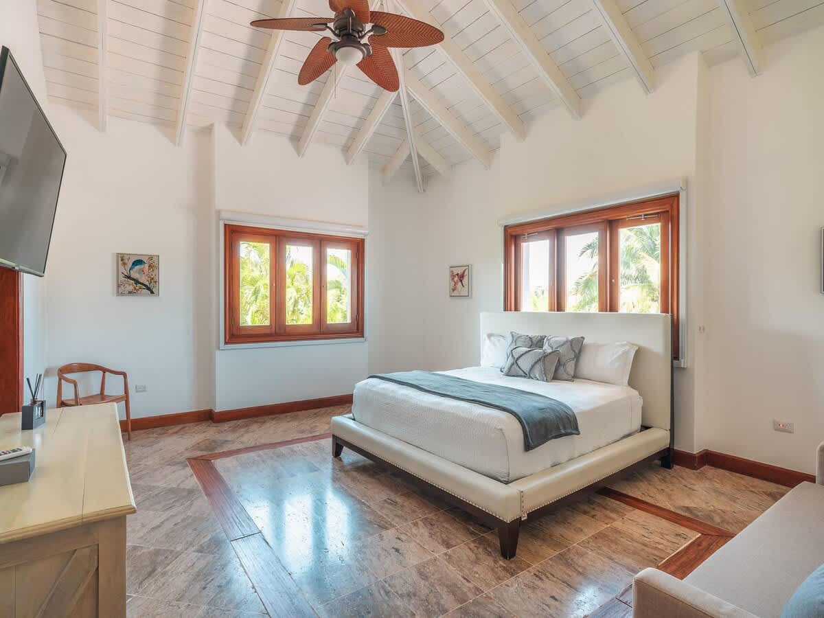 6944446b914dba2e072f7f5f