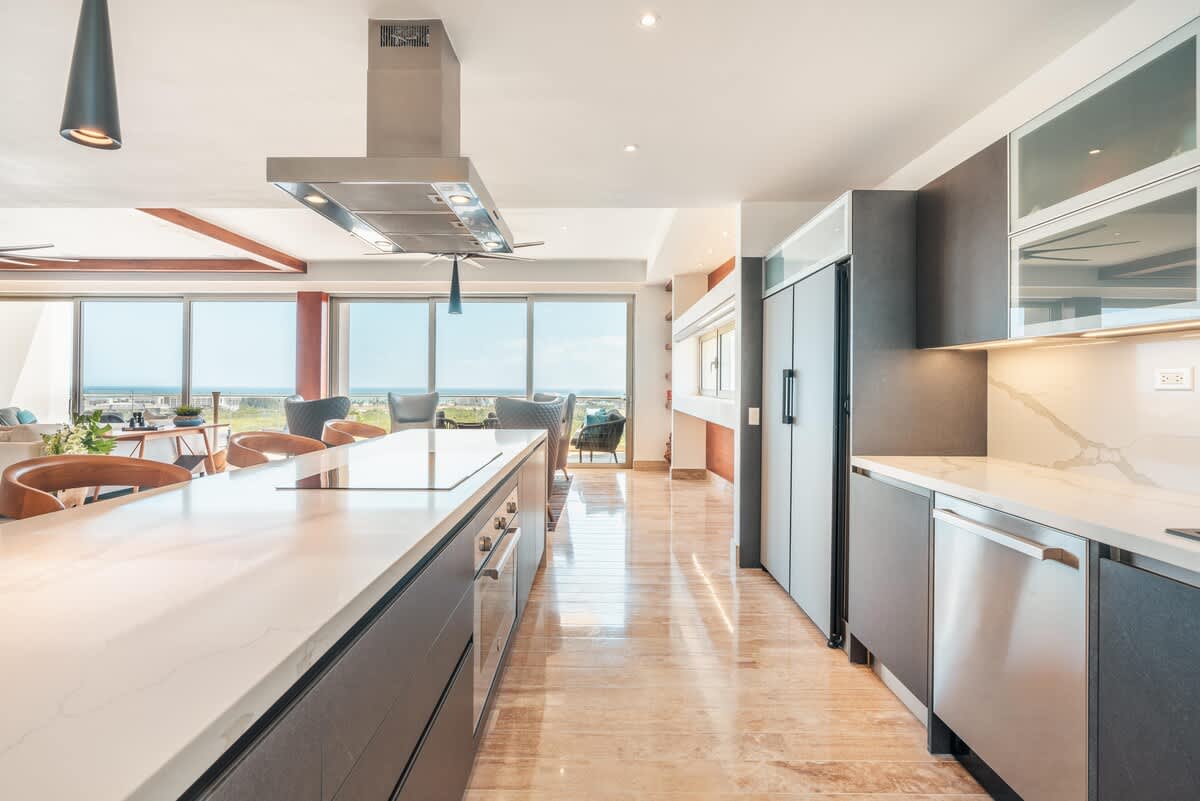 694443edfcb6fe3e7c3fb9b4