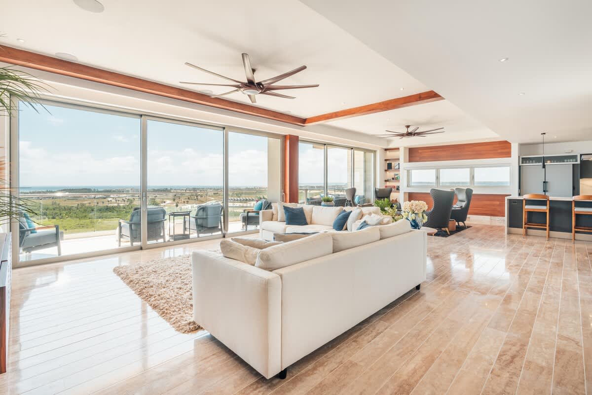 694443eafcb6fe3e7c3fb984