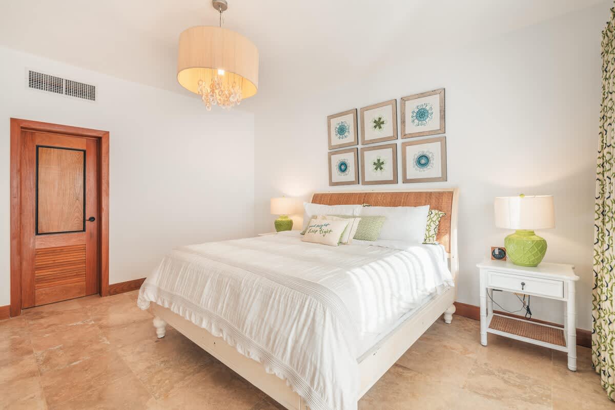 6945bfec914dba2e0733ff8c