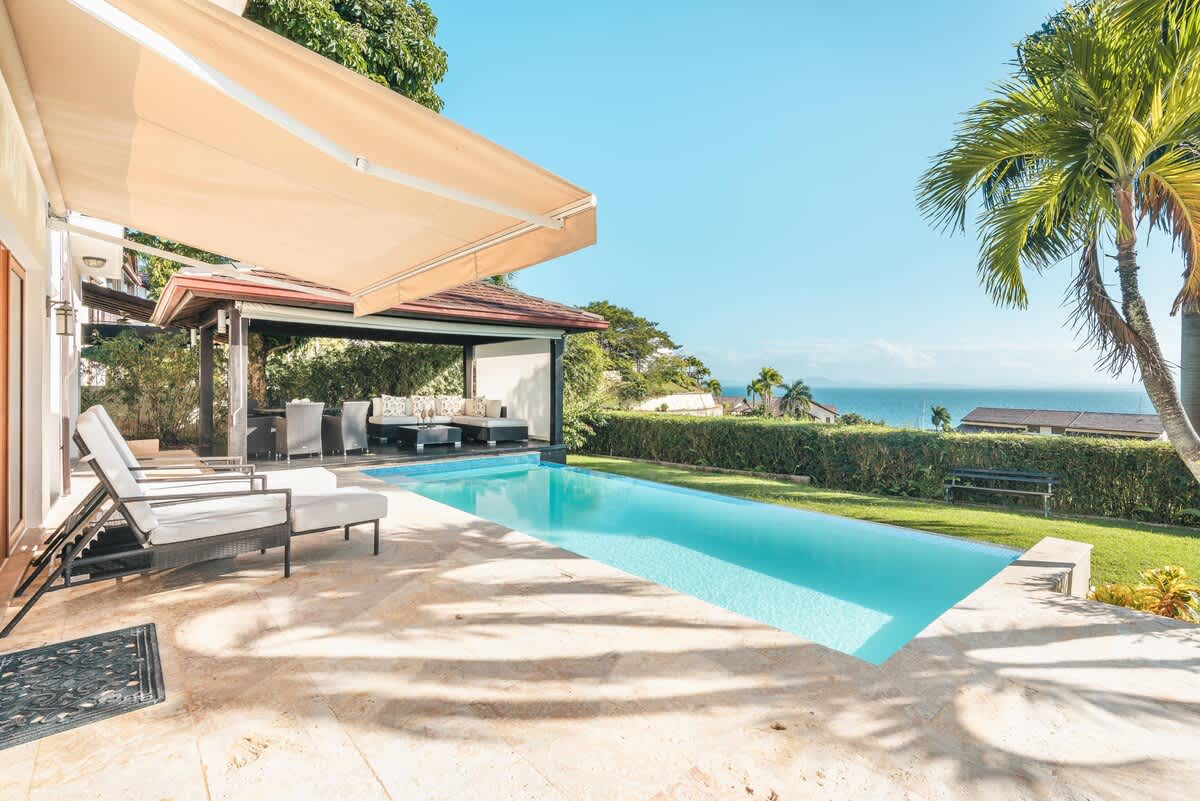 6945bff0914dba2e0733ffb0