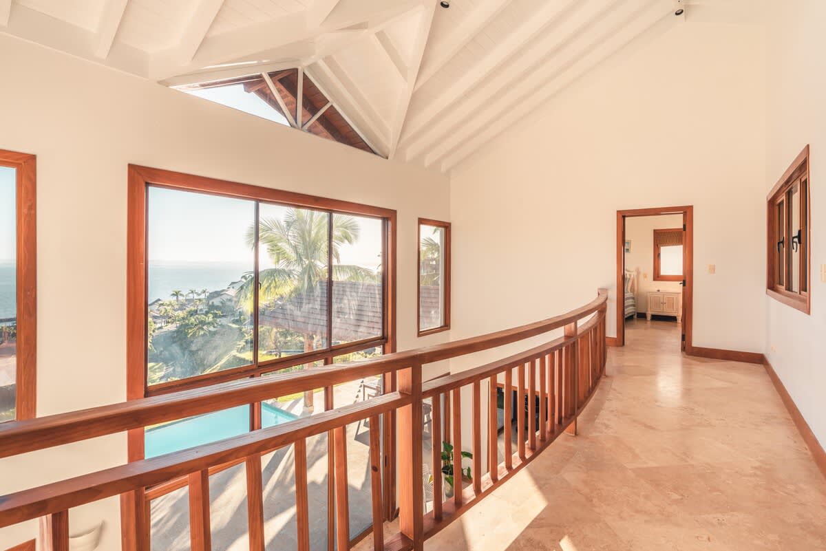 694aff869ffb66b812e2137b