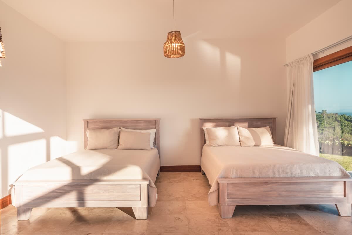 694aff869ffb66b812e2136f