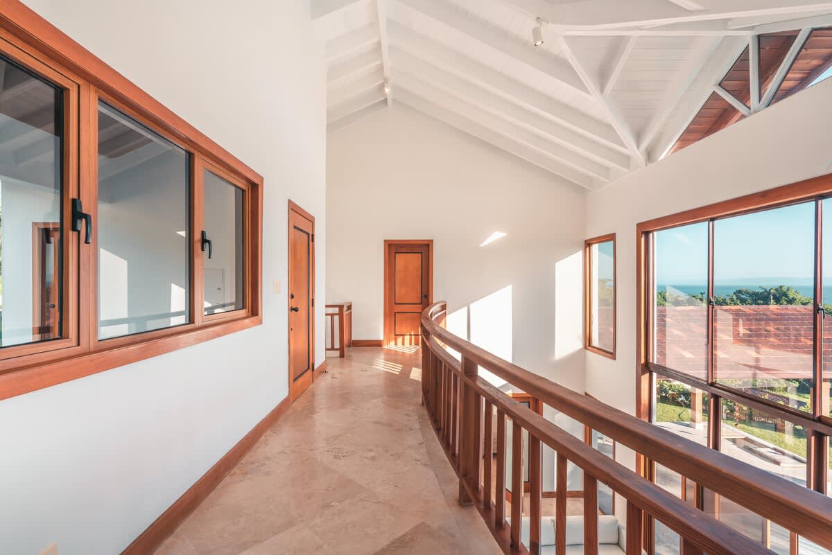 694aff859ffb66b812e21368