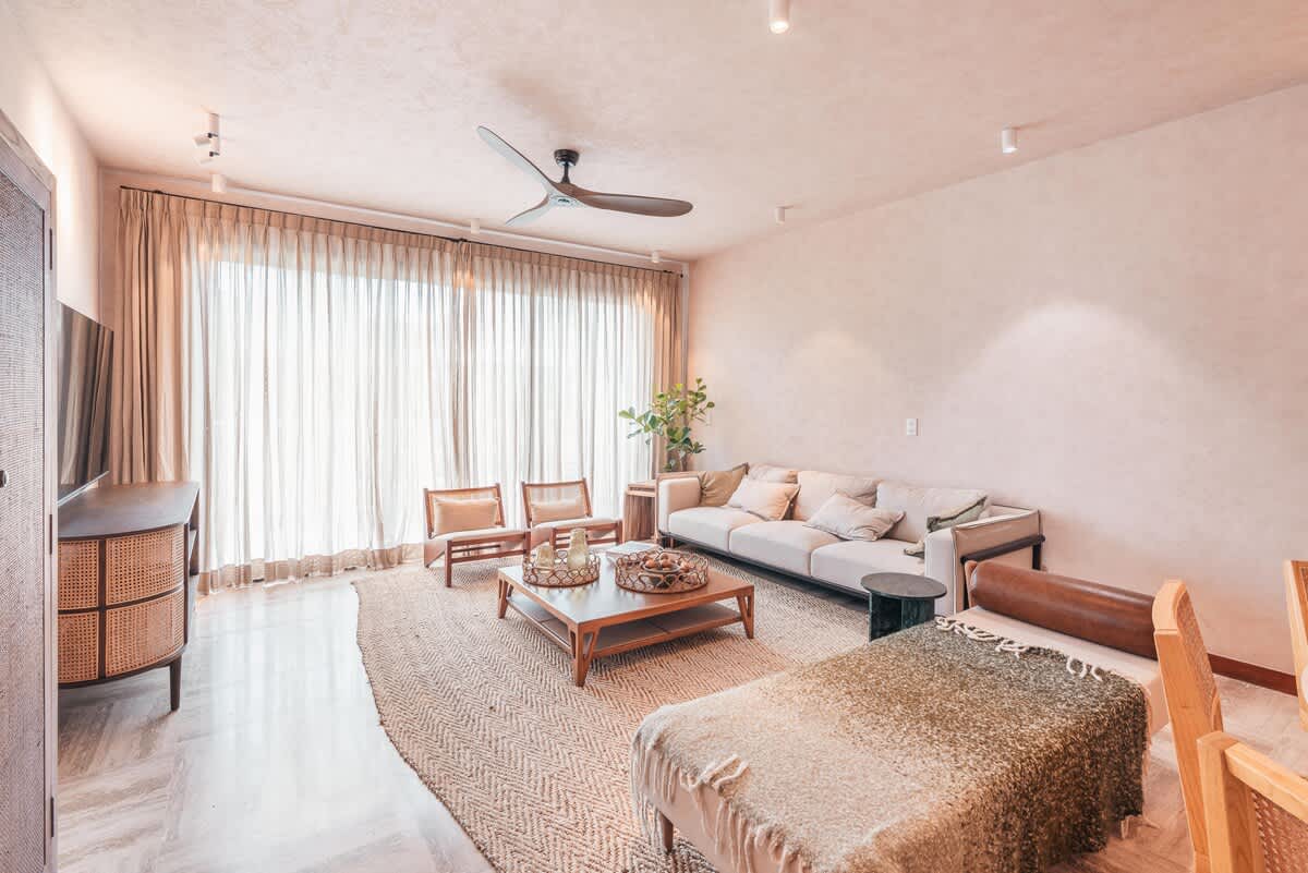 6945c073fcb6fe3e7c4433c5