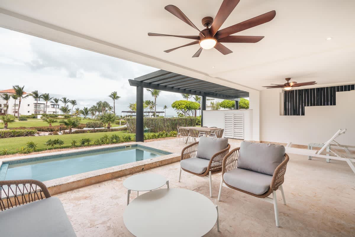 69444428fcb6fe3e7c3fbc76