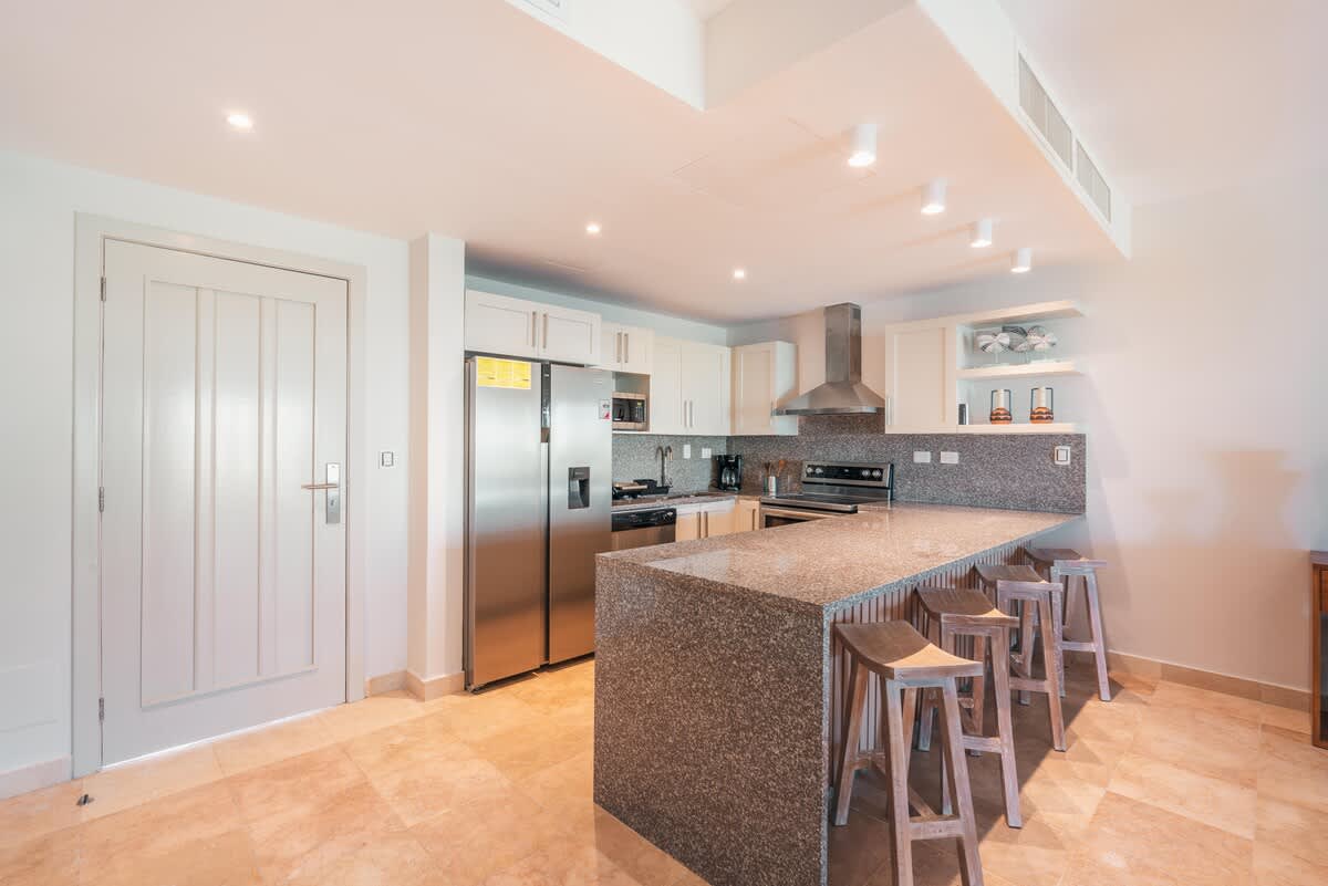 69444426fcb6fe3e7c3fbc49