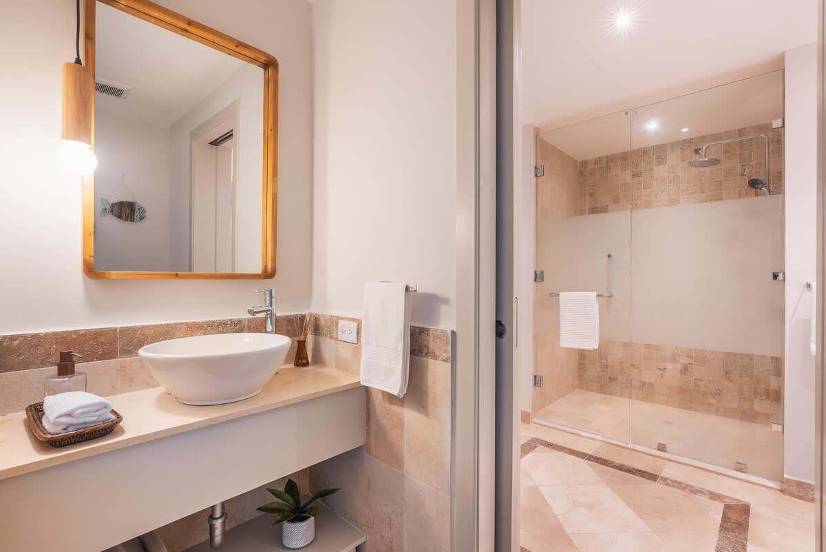 69444426fcb6fe3e7c3fbc3b