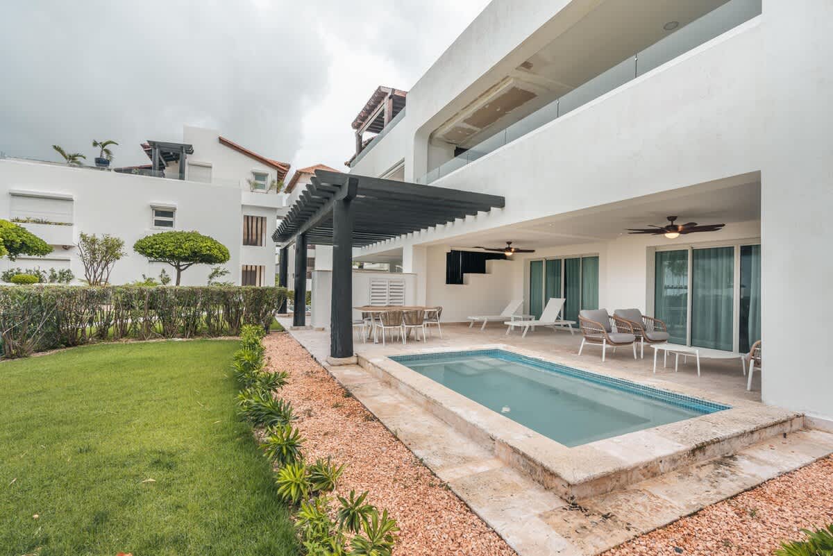 69444428fcb6fe3e7c3fbc78