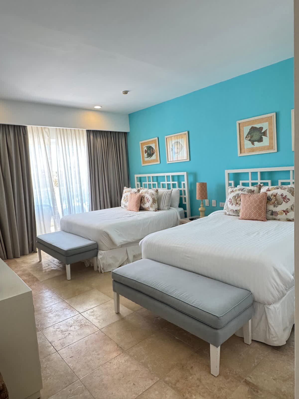 698e2feafe0756b4c4ac8a6e