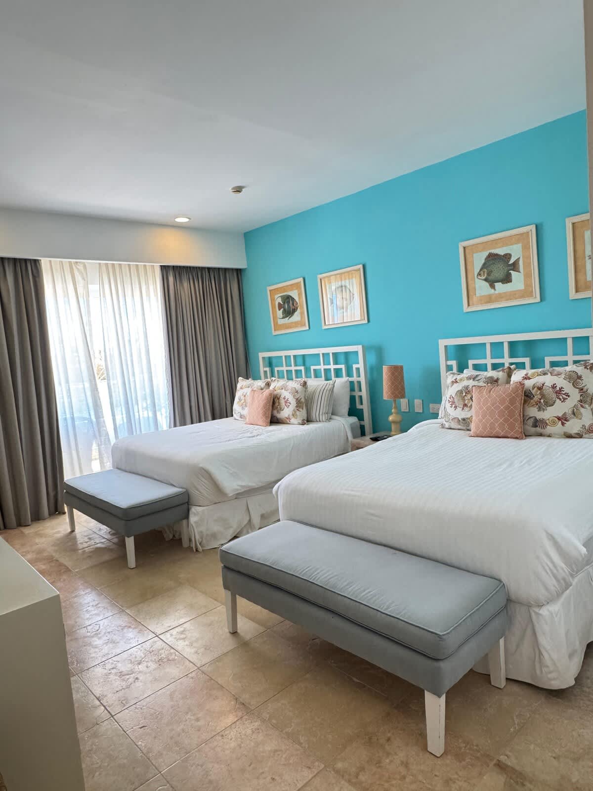 698e2feafe0756b4c4ac8a79