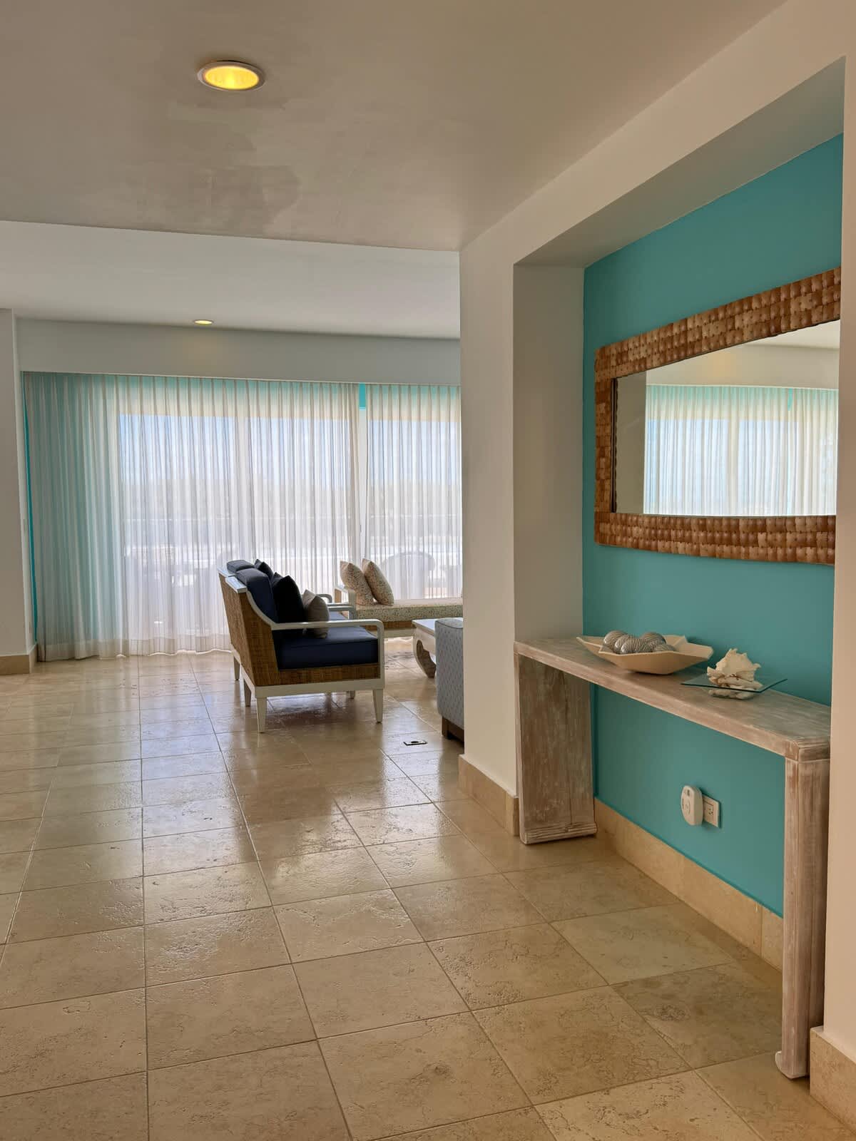 698e2feafe0756b4c4ac8a5e