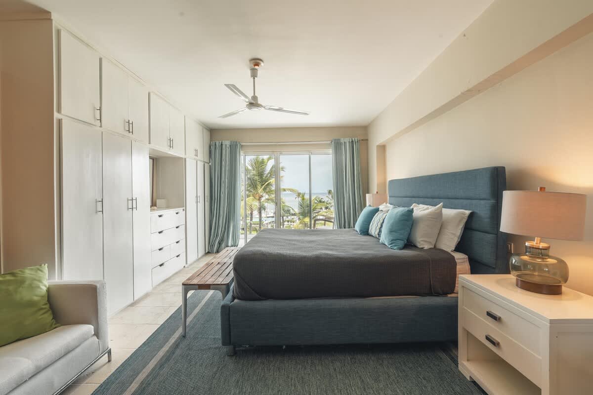 6944444afcb6fe3e7c3fbeb2