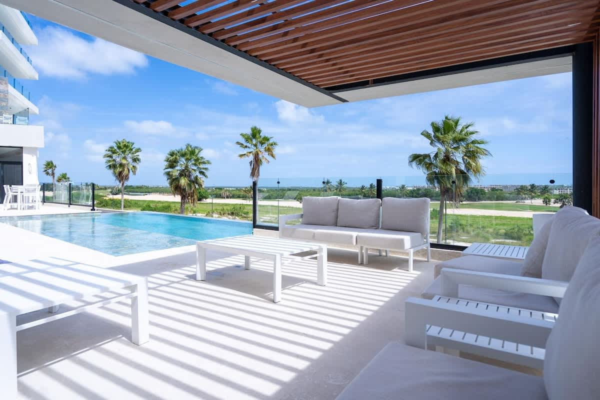 6944445bfcb6fe3e7c3fc04d