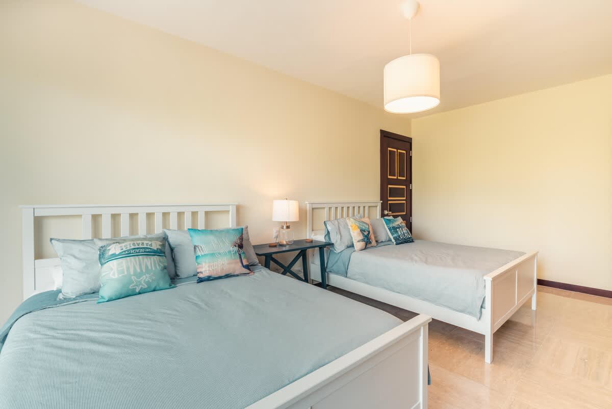 694aff7e9ffb66b812e212ee