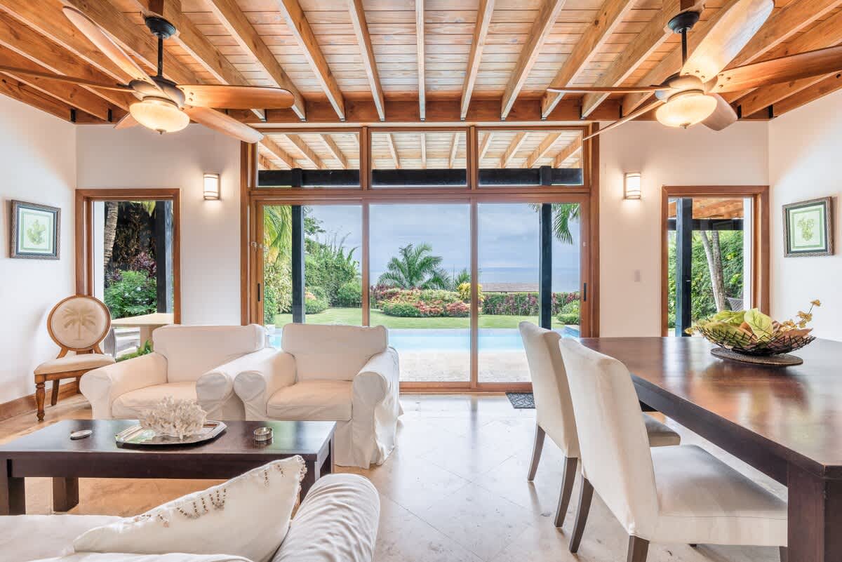 69444355914dba2e072f7439