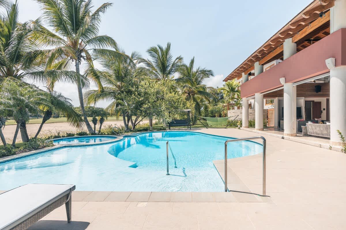 69444364fcb6fe3e7c3fb62e