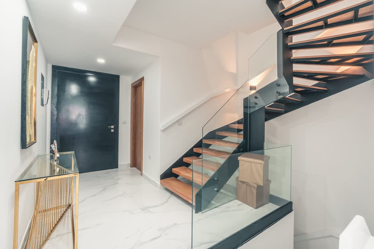 69444417fcb6fe3e7c3fbaf4