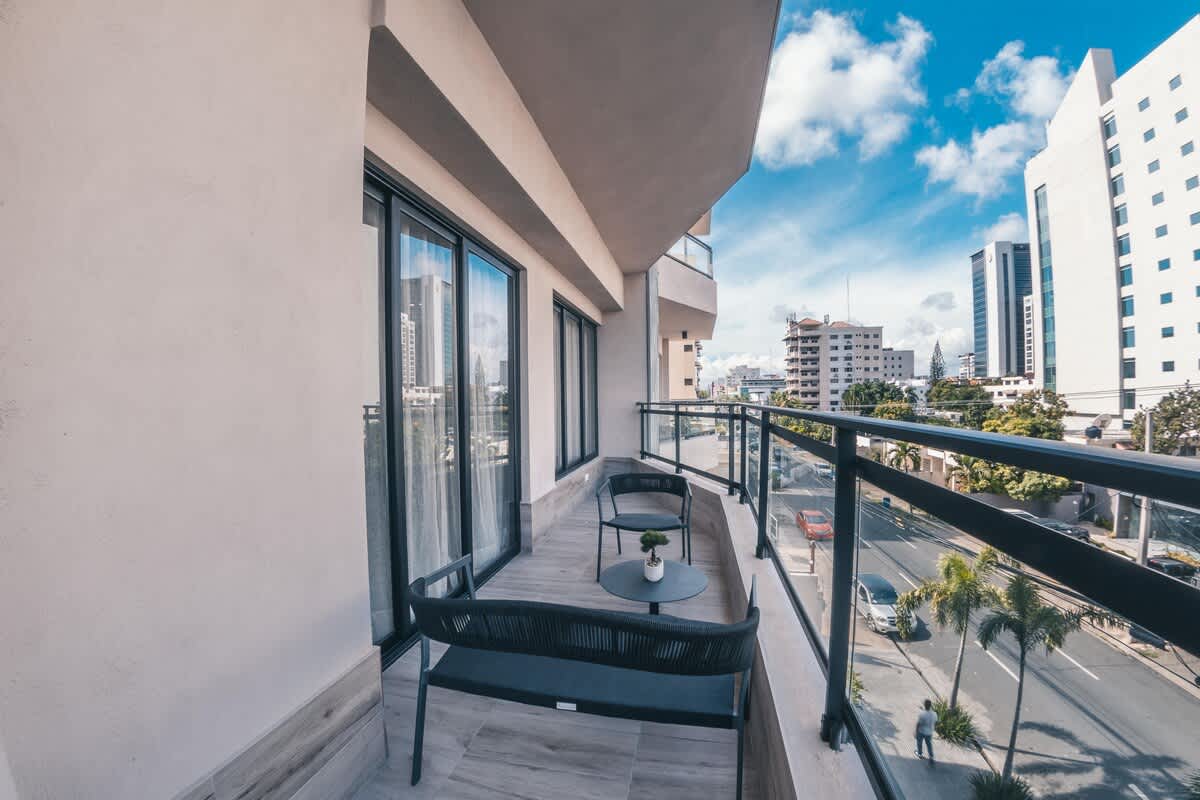 694aff2498ade2a2e859fabf