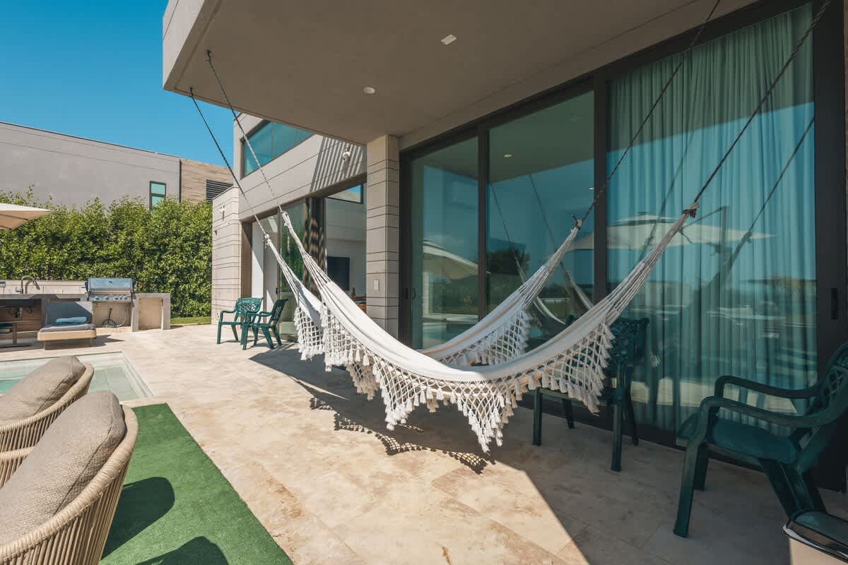 694aff109ffb66b812e20b6b