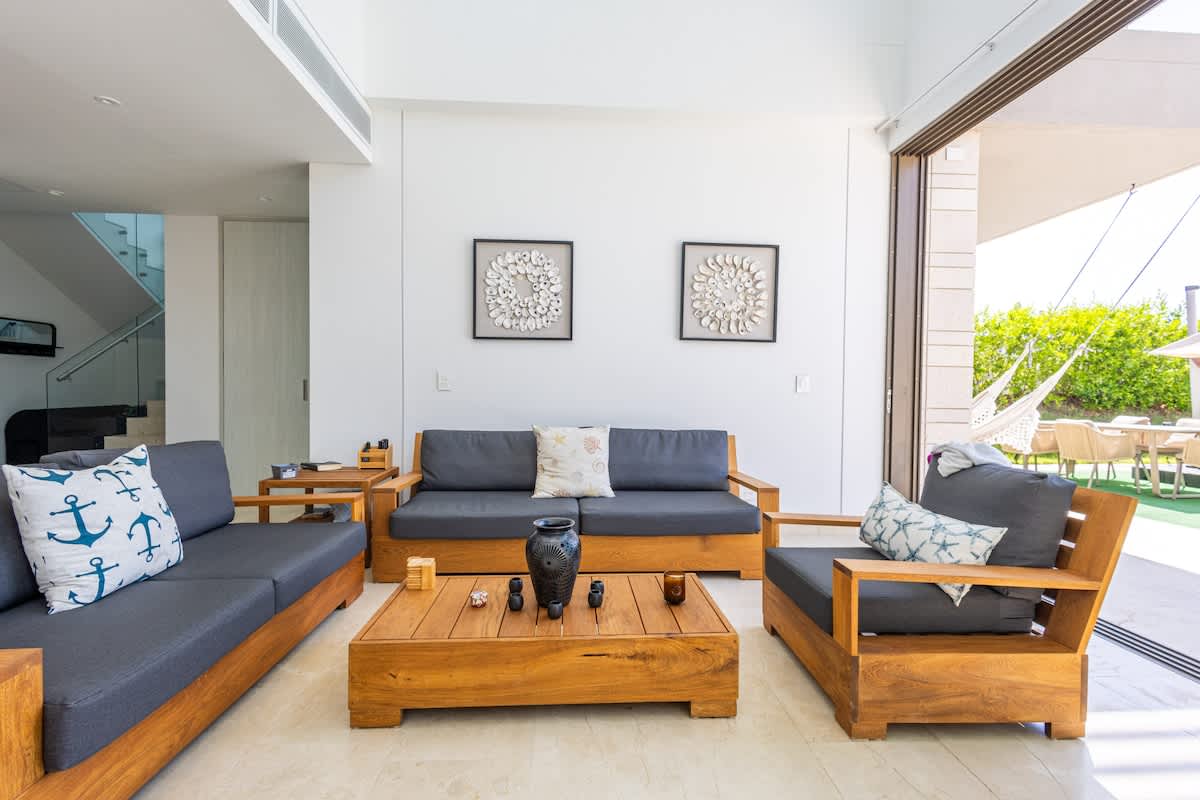 694aff109ffb66b812e20b71