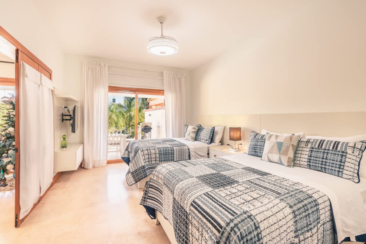 694affb098ade2a2e85a026a