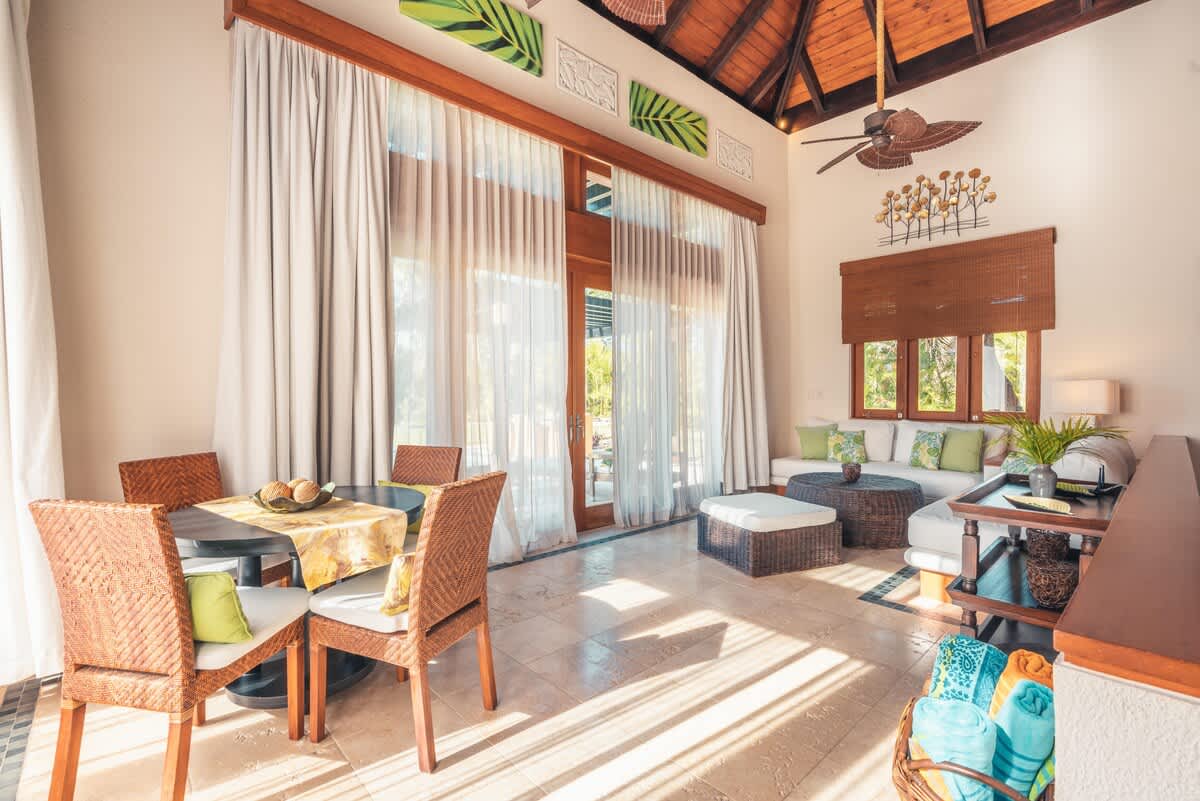 698e173ffe0756b4c4ac4075