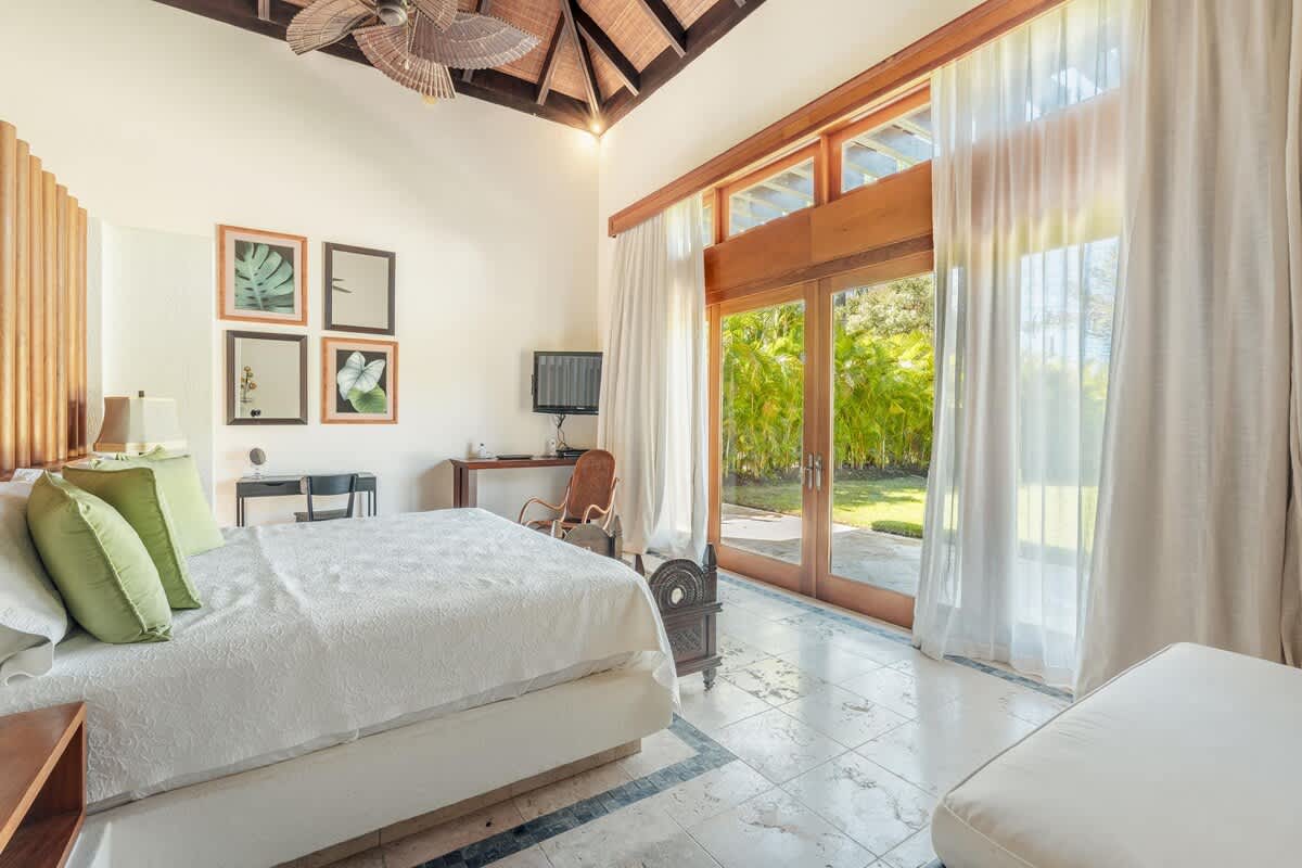 69444452fcb6fe3e7c3fbf7f