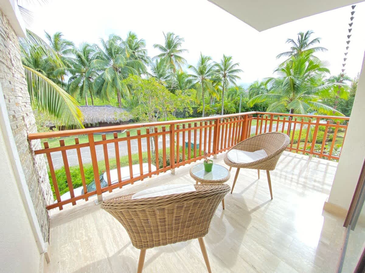 694afefb9ffb66b812e20a4a