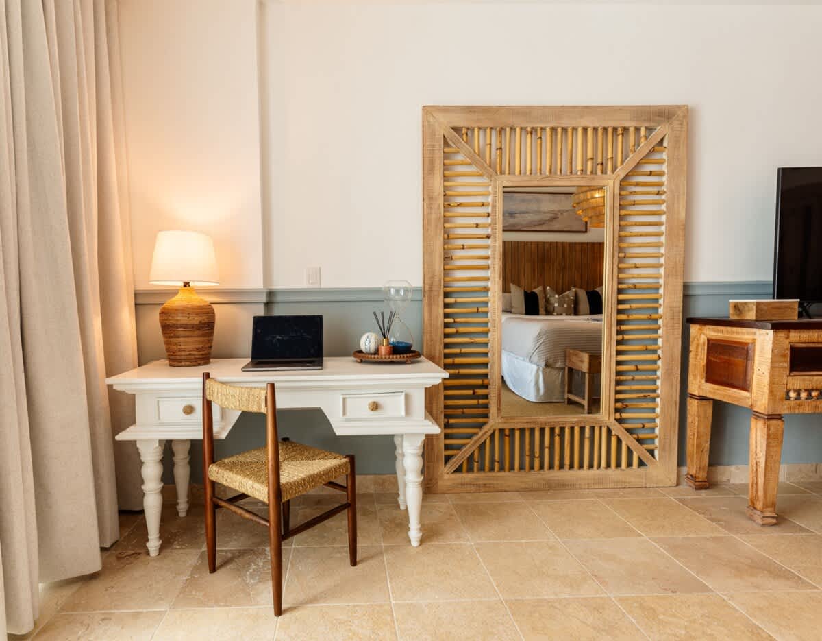 6952bdd698ade2a2e86d3716