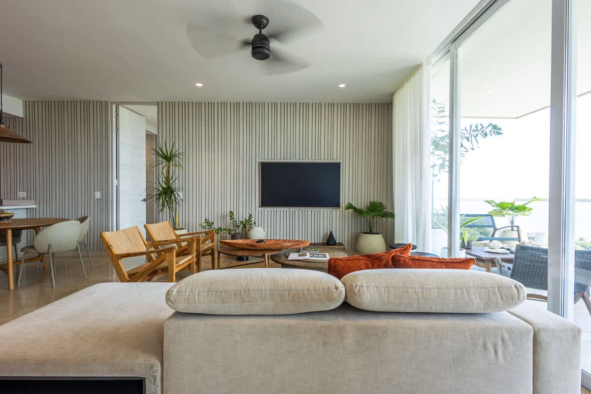 6944448d914dba2e072f80eb