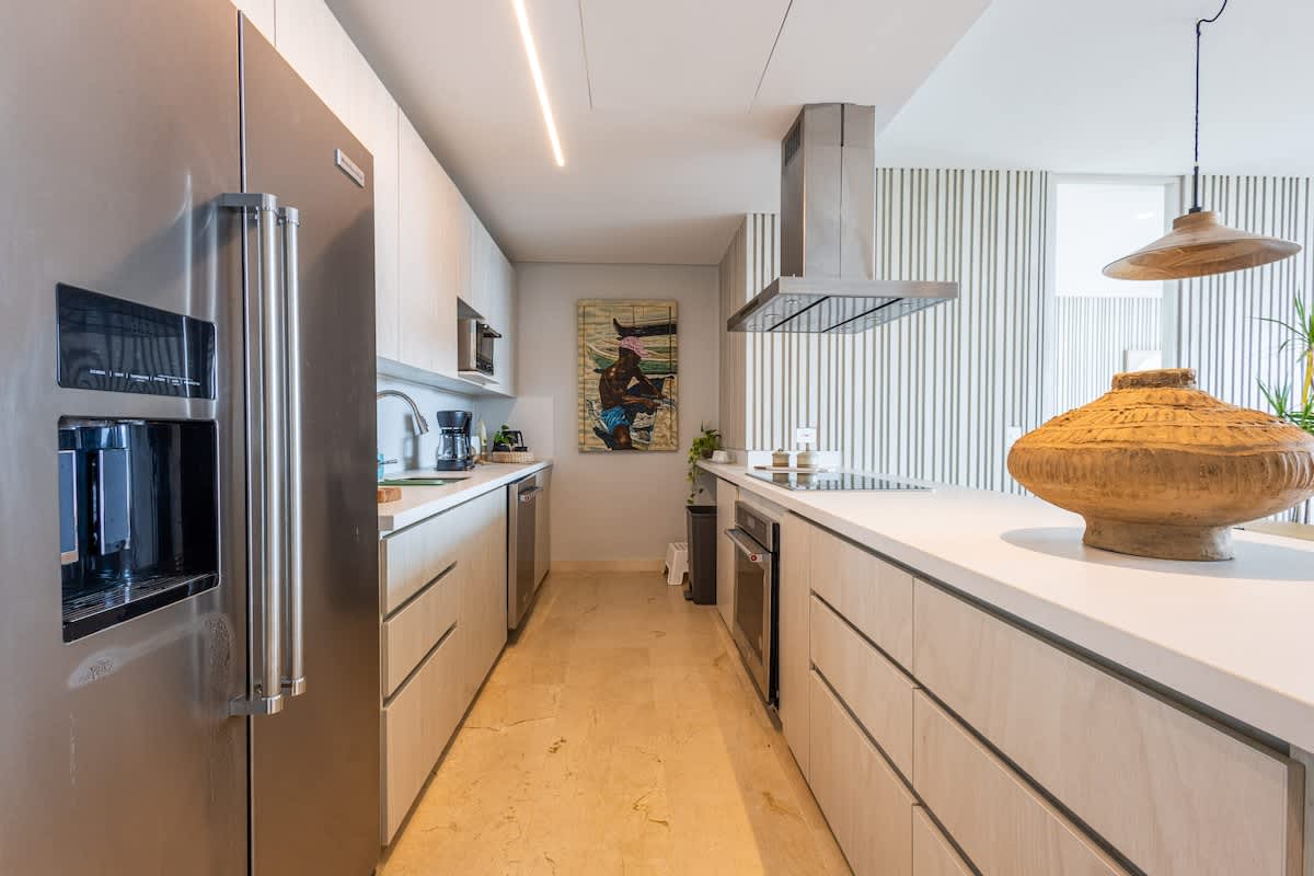 6944448c914dba2e072f80a9