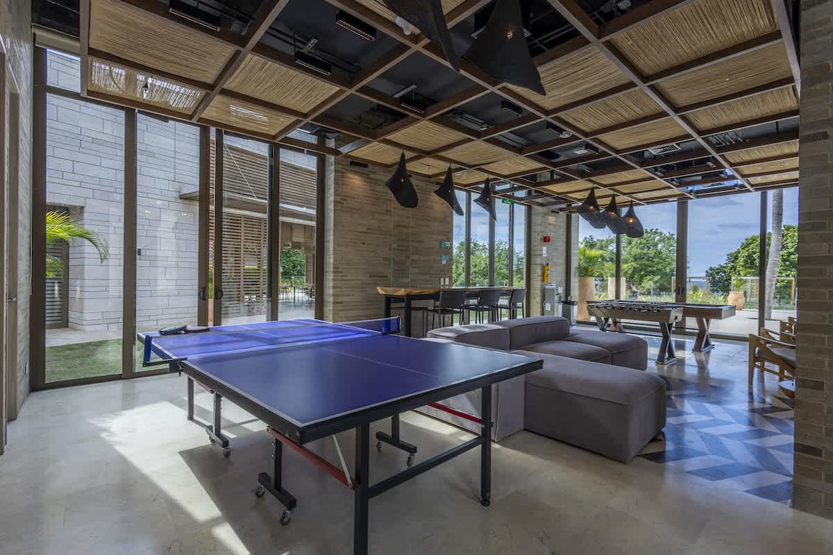 6944448f914dba2e072f811b