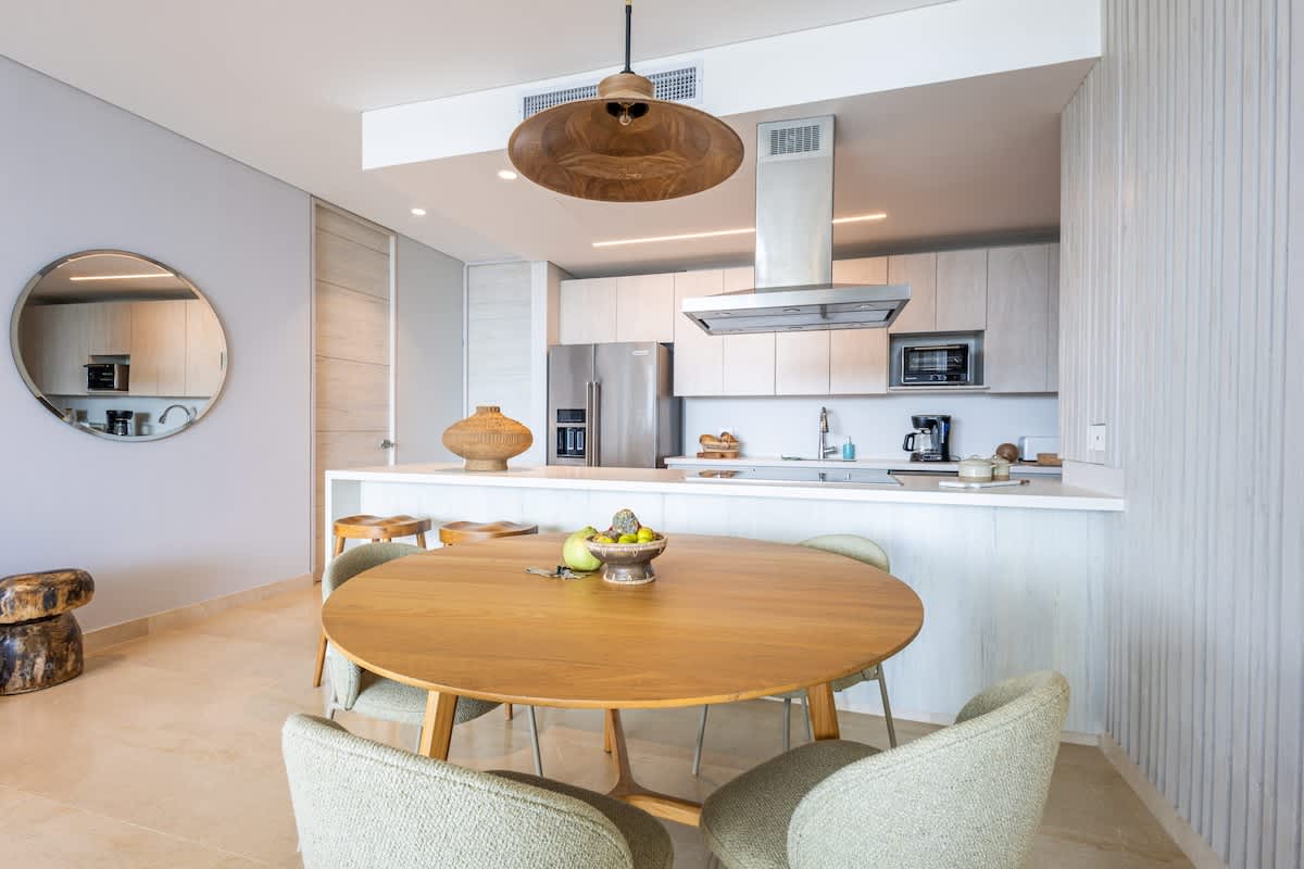 6944448c914dba2e072f80af