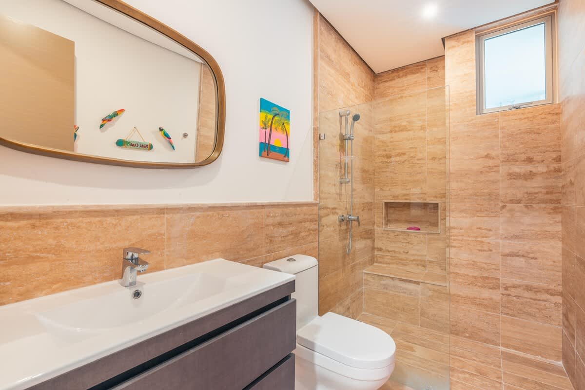 694afefa98ade2a2e859f93c